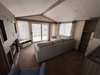 /photos/9340/03ac8b80-7a51-f0b4-a26c-daf850bff1ce_i320x240.jpg