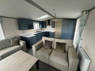 /photos/9340/555aa239-1fa6-51ef-e404-2bacd4f12b52_i320x240.jpg