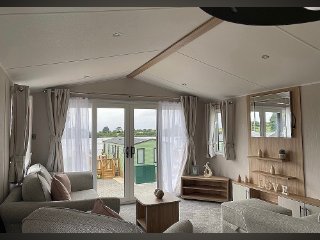 /photos/9340/a6096b29-464e-59e7-34c3-b7b638a29b3c_i320x240.jpg
