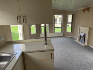 /photos/9340/df07e7f6-2f92-3d0b-28a8-afe1c2d15d12_i320x240.jpg